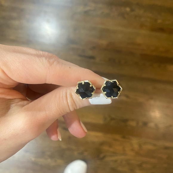 Kendra Scott Black and Gold Stud Earrings - Picture 4 of 5